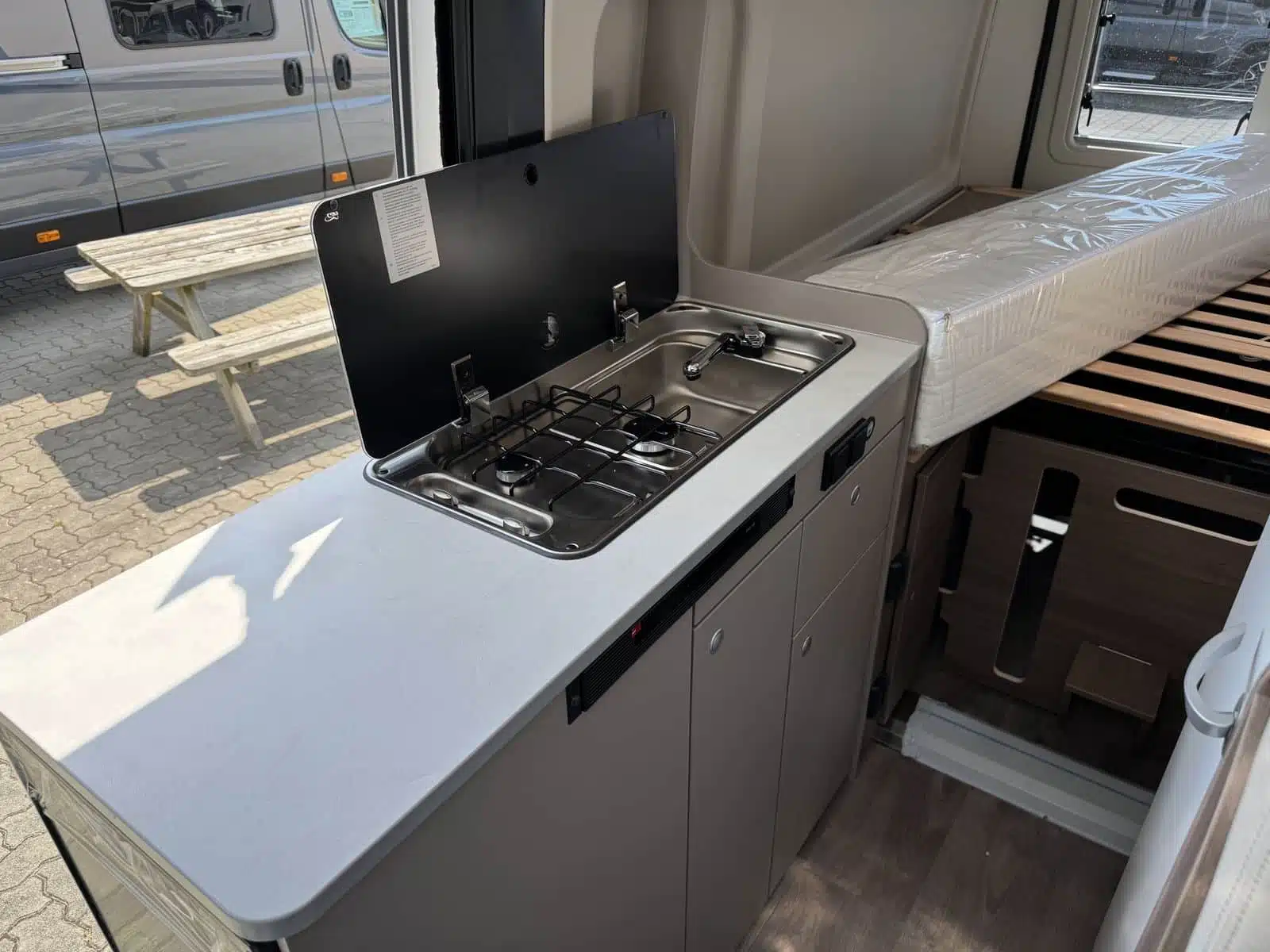 A166ea70 8862 480e 9d43 Eb66e315f69e Rulemo 1600 A166ea70 8862 480e 9d43 Eb66e315f69e Rulemo 1600