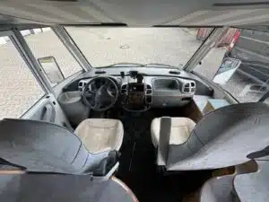 2447ab35 6359 48e5 Af26 00äb0961698 Rulemo 1600 300x225