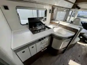 39b2410a Bdc5 4ab8 8a3e E1b92381f952 Rulemo 1600 300x225