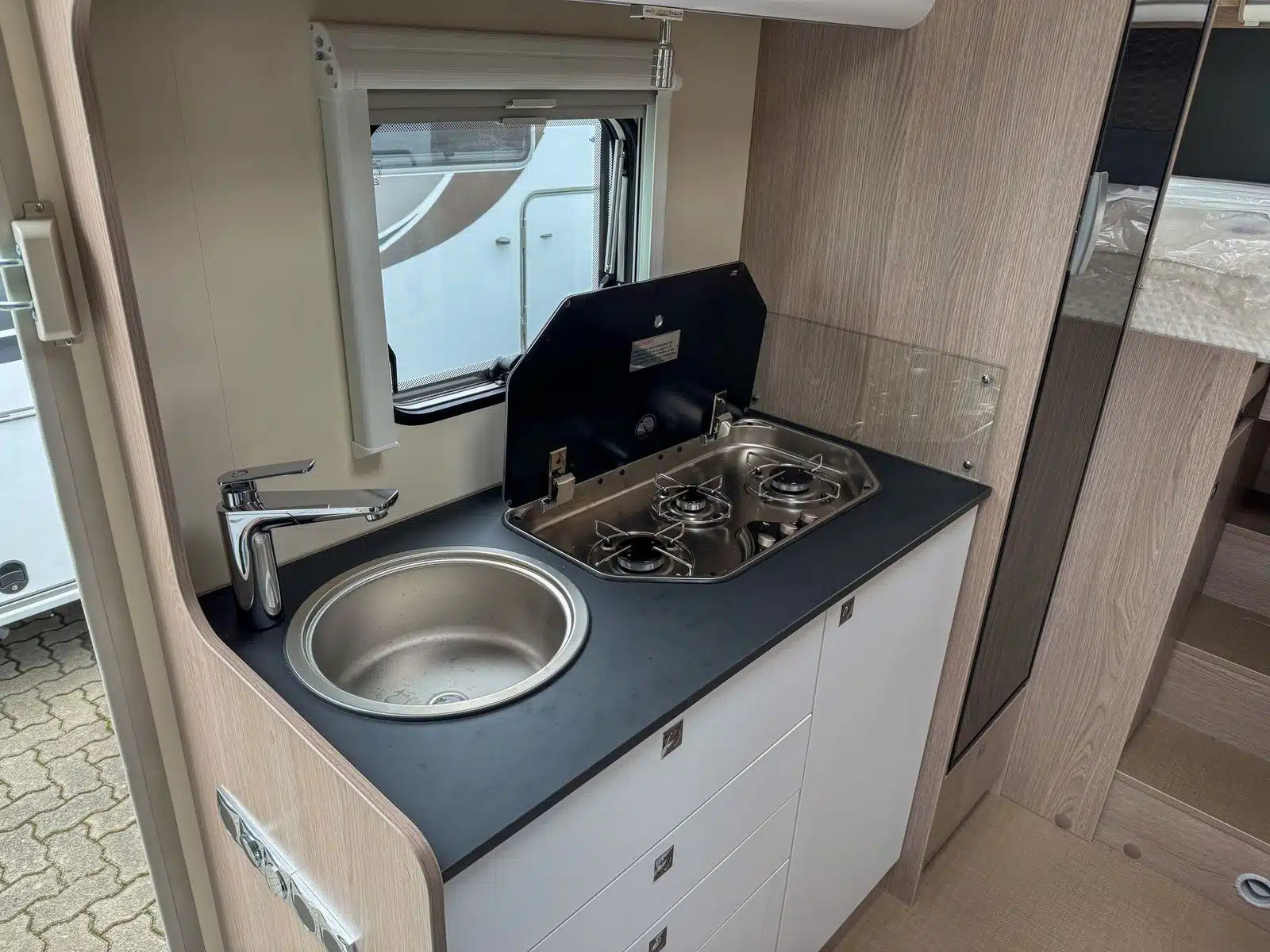 796c254d Adfe 4a30 9b3c 63fbafa6242a Rulemo 1600 796c254d Adfe 4a30 9b3c 63fbafa6242a Rulemo 1600