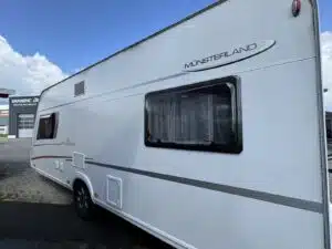 D82b76e4 F981 4347 B542 D7e1d87cd137 Rulemo 1600 300x225