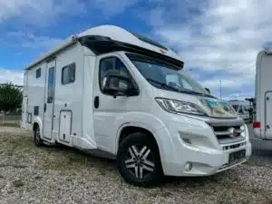 Fbda10b6 E10a 478e Aa05 0c14845379ce Rulemo 1600 300x225