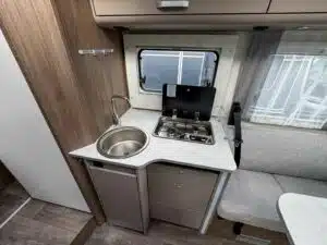 8c0095b1 9533 4583 8799 52b651a1050f Rulemo 1600 300x225