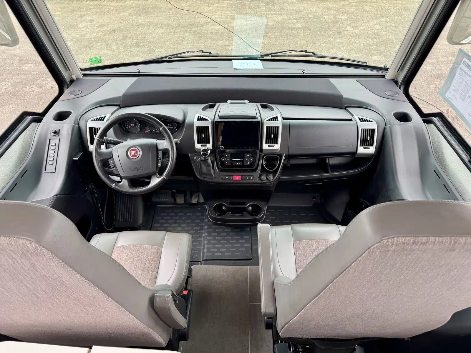 Ac5765f4 6cf4 42b2 A552 Aaa3b88e6118 Rulemo 1600 Ac5765f4 6cf4 42b2 A552 Aaa3b88e6118 Rulemo 1600