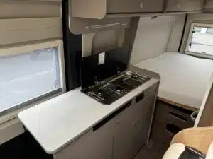 C195a72c A765 476e 8578 E4e7dc1b7ec0 Rulemo 1600 300x225