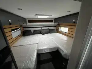 6ef8f0ef 7d68 4928 A160 Ebd51abcbc02 Rulemo 1600 300x225