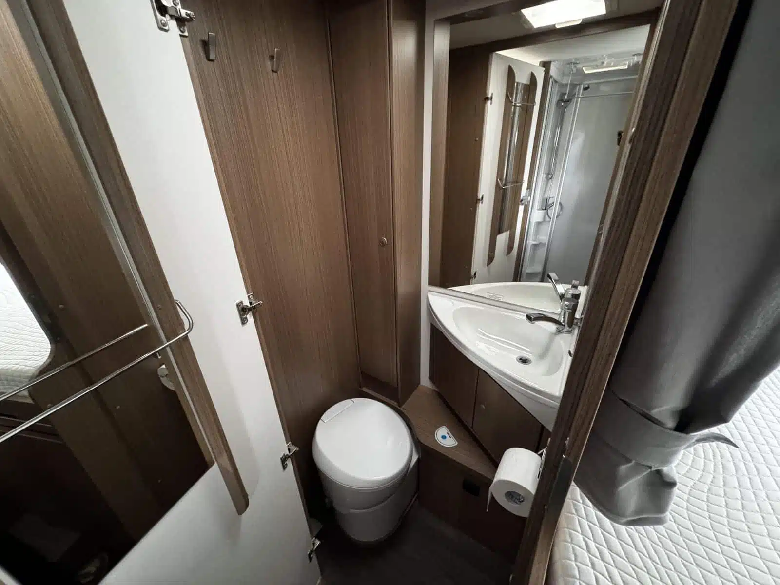 9900a482 2868 448d A250 79843de45377 Rulemo 1600 9900a482 2868 448d A250 79843de45377 Rulemo 1600