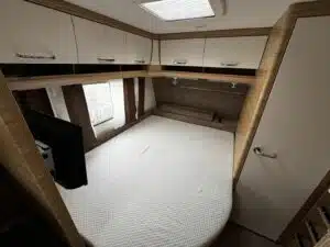 F5be37b6 09fe 4946 Ad5d 7be3a17f04ea Rulemo 1600 300x225